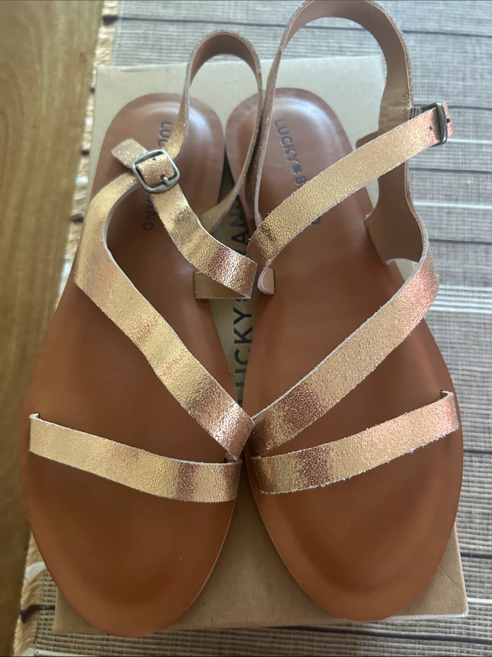 Lucky Alexcia blush, size 9, new